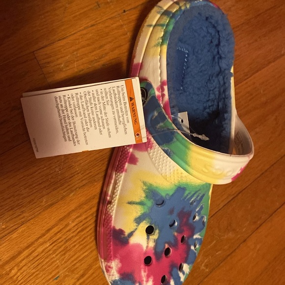 Tie dye fluzzy crocs - Picture 2 of 2